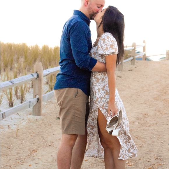 Petal & Pup midi white and tan floral dress with slit. Size 2. Worn a few times - Picture 8 of 8